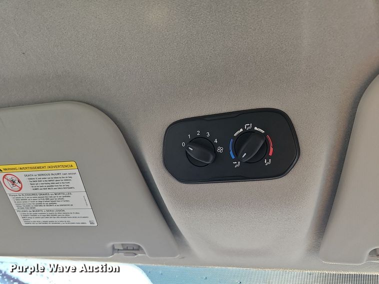 image for item DQ1091 2015 Ford Transit 350  van