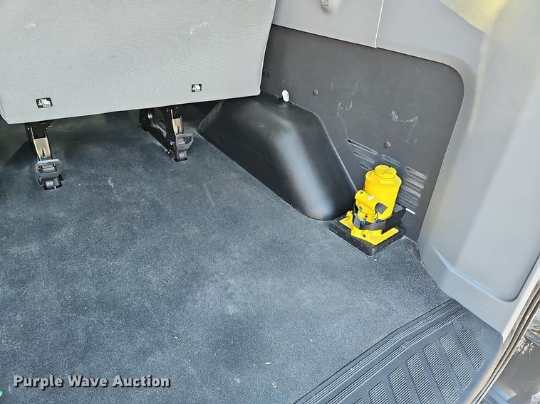 image for item DQ1091 2015 Ford Transit 350  van