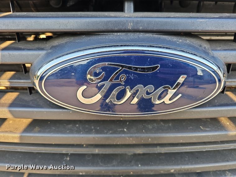 image for item DQ1091 2015 Ford Transit 350  van