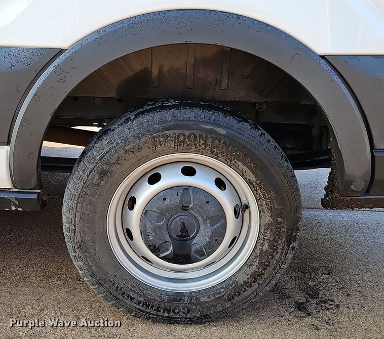 image for item DQ1091 2015 Ford Transit 350  van