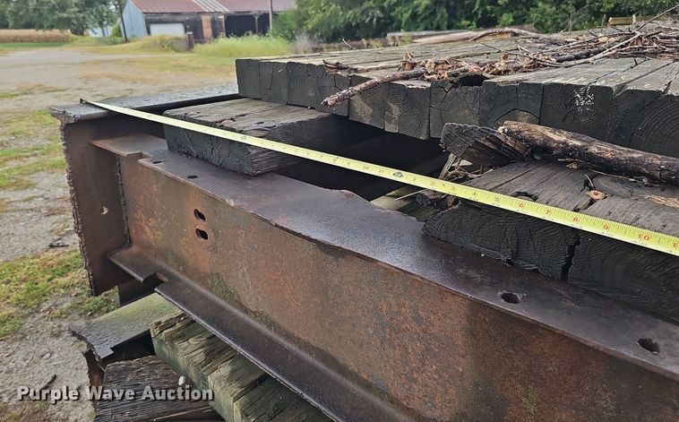 image for item DQ1112 Approximately 36 I-beams