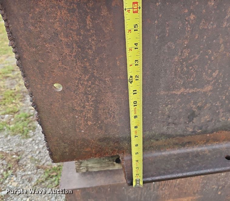 image for item DQ1112 Approximately 36 I-beams