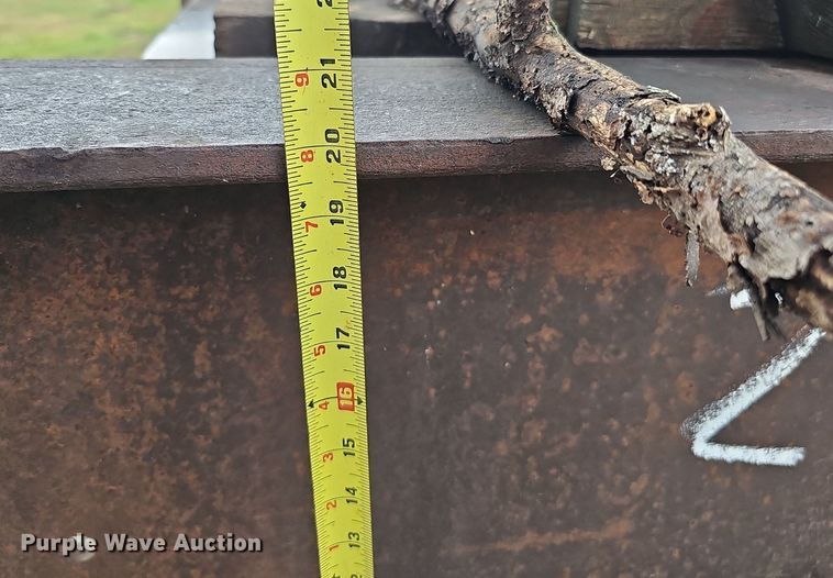 image for item DQ1112 Approximately 36 I-beams