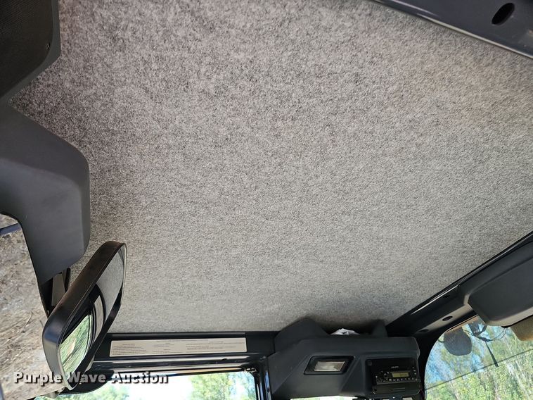 image for item DQ1114 2010 John Deere 672G  motor grader