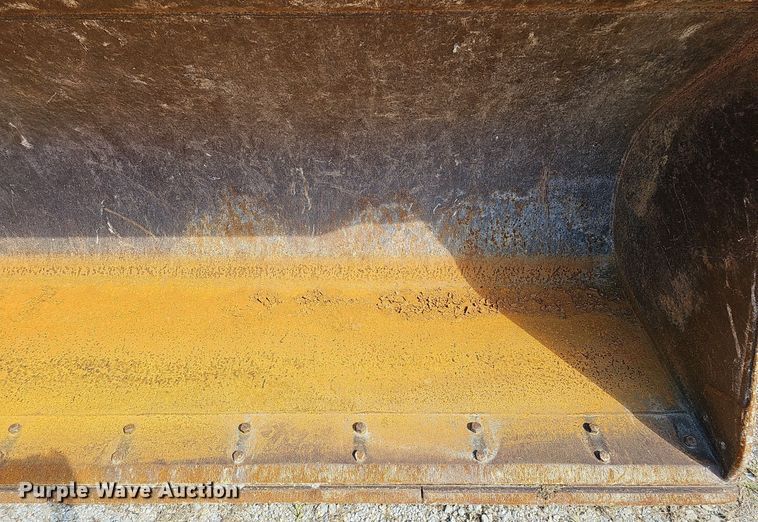 image for item DQ1116 1998 Case 621B  wheel loader