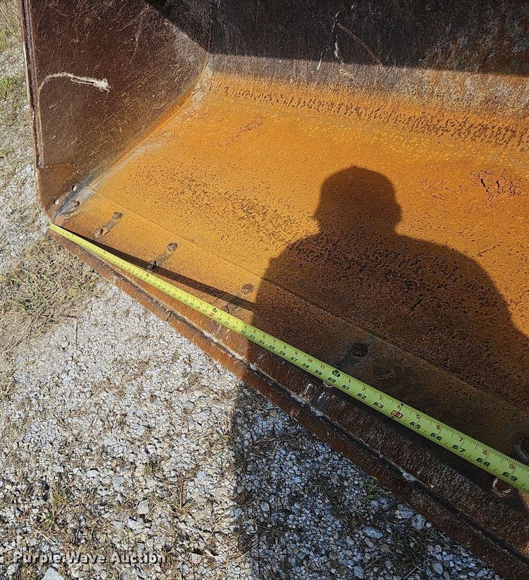 image for item DQ1116 1998 Case 621B  wheel loader