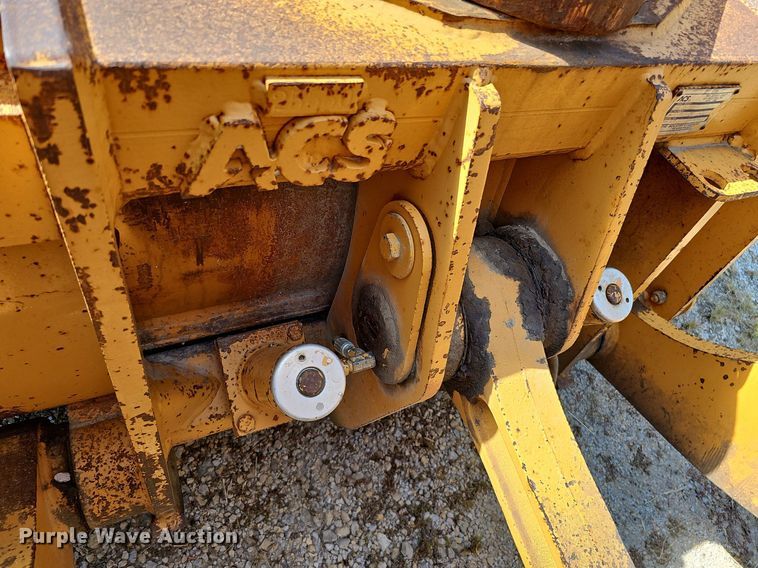 image for item DQ1116 1998 Case 621B  wheel loader