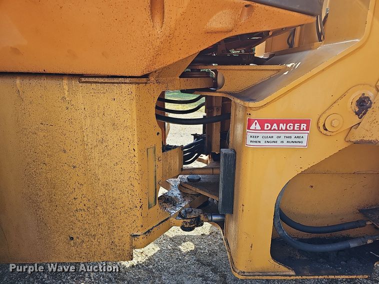 image for item DQ1116 1998 Case 621B  wheel loader