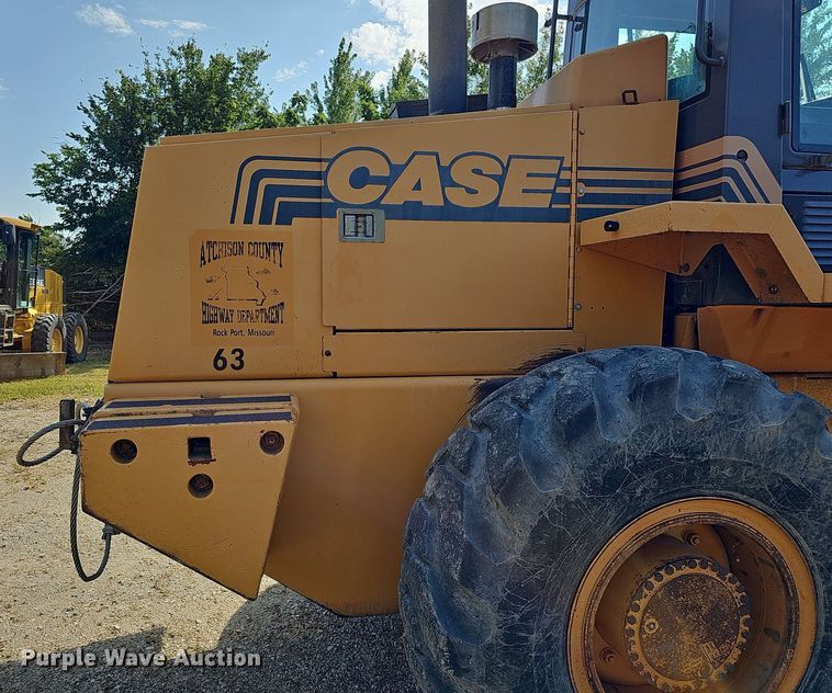 image for item DQ1116 1998 Case 621B  wheel loader