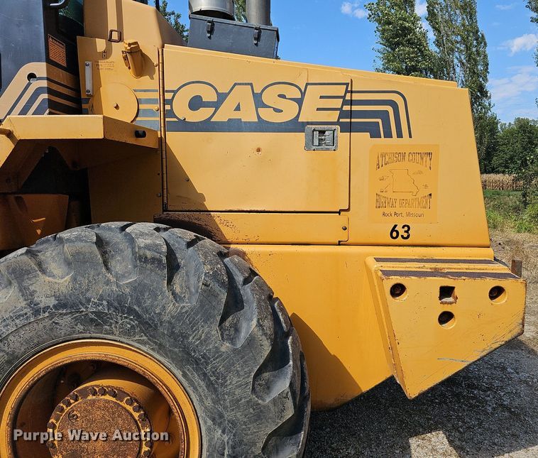 image for item DQ1116 1998 Case 621B  wheel loader