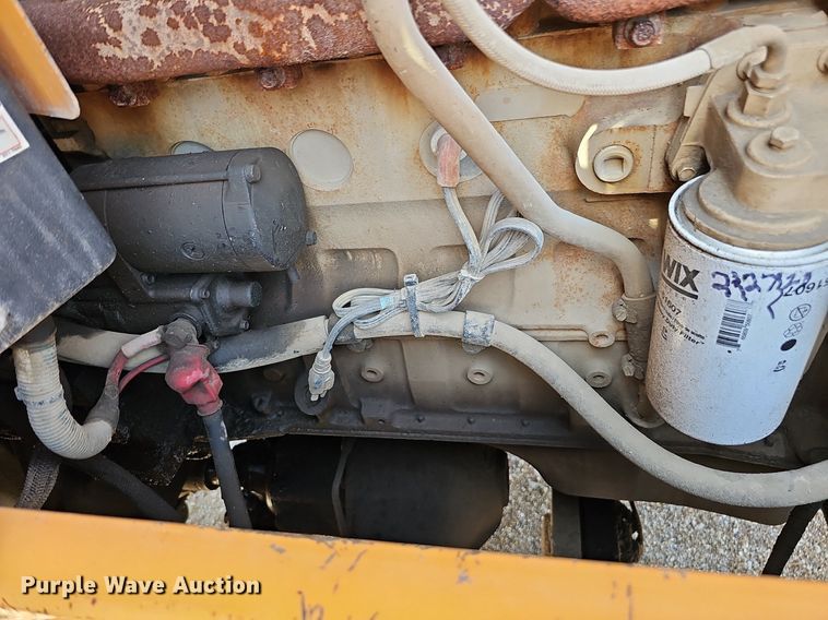 image for item DQ1116 1998 Case 621B  wheel loader