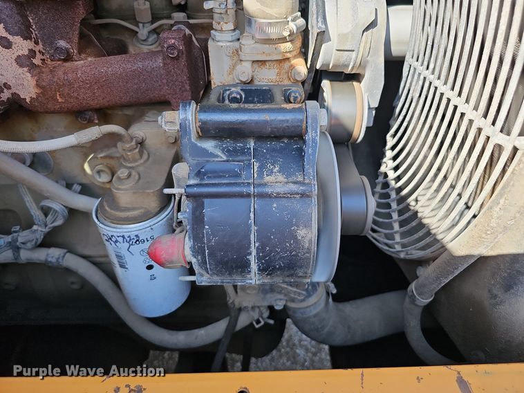 image for item DQ1116 1998 Case 621B  wheel loader