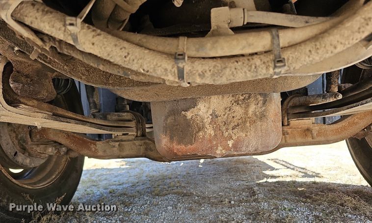 image for item DQ1117 2007 Mack CXN613  semi truck