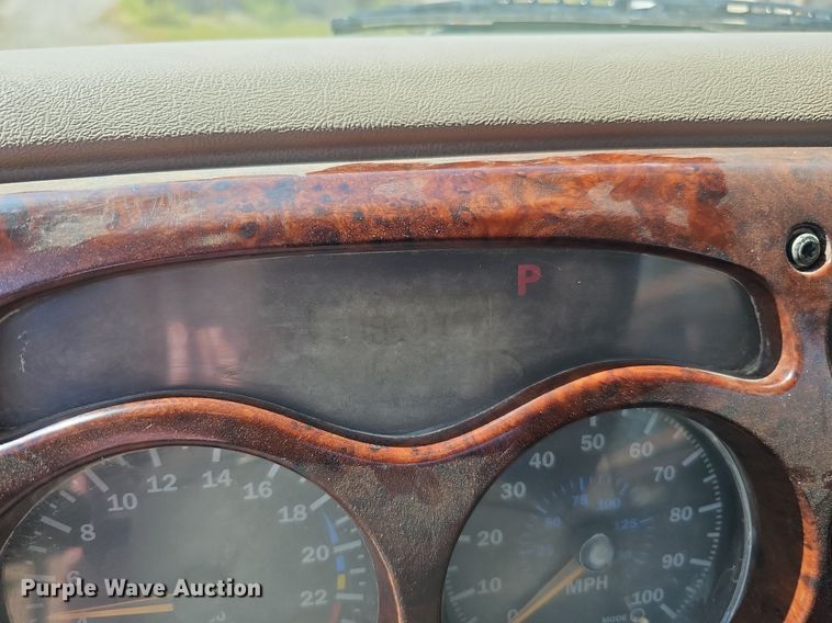 image for item DQ1117 2007 Mack CXN613  semi truck