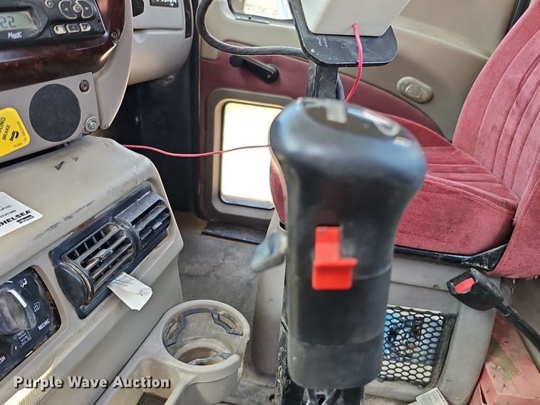 image for item DQ1117 2007 Mack CXN613  semi truck