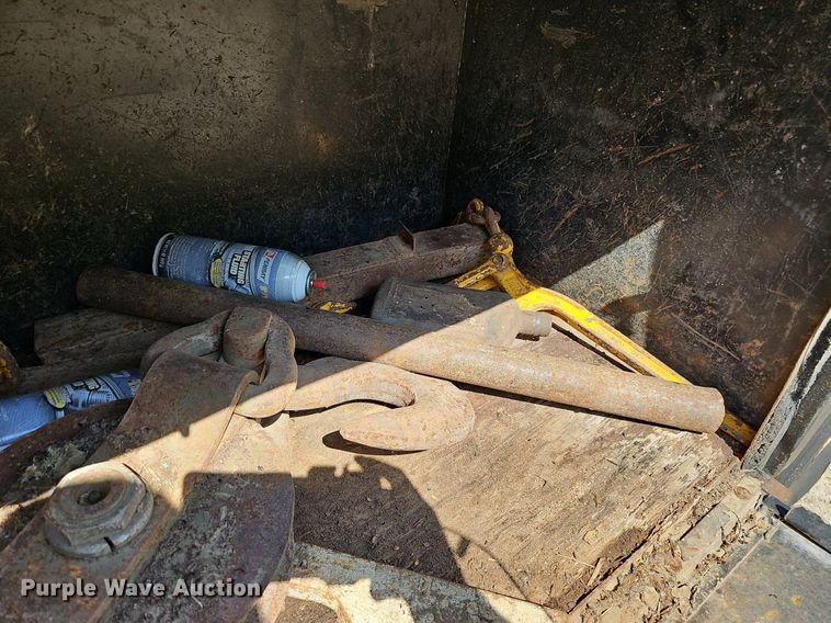 image for item DQ1118 1985 Ford LT8000  crane truck