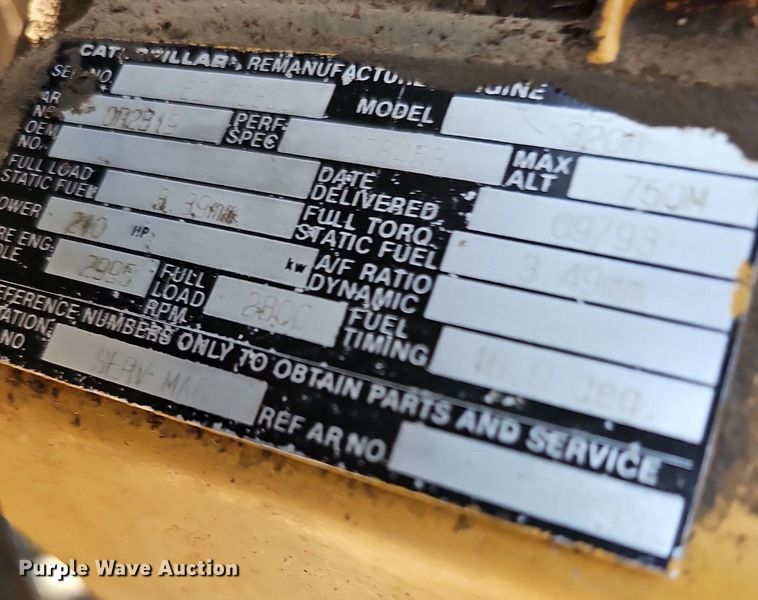 image for item DQ1118 1985 Ford LT8000  crane truck