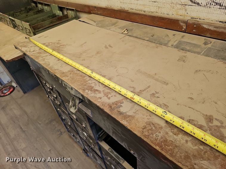 image for item DQ1119 1990 Ford E350  box truck