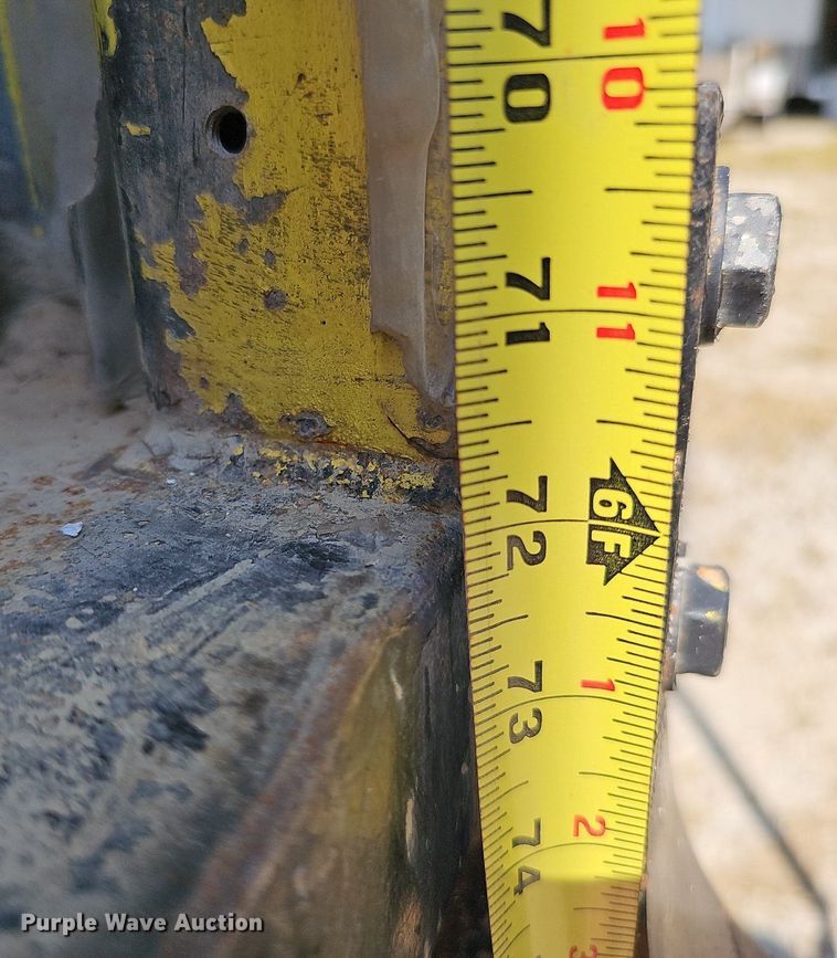 image for item DQ1119 1990 Ford E350  box truck