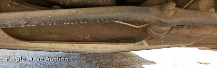 image for item DQ1119 1990 Ford E350  box truck