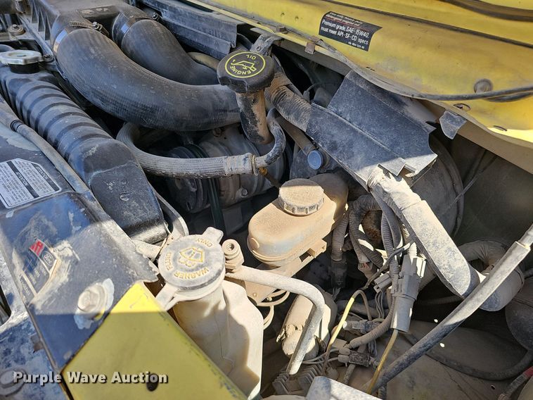 image for item DQ1119 1990 Ford E350  box truck