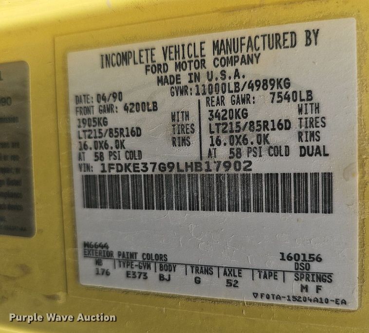 image for item DQ1119 1990 Ford E350  box truck