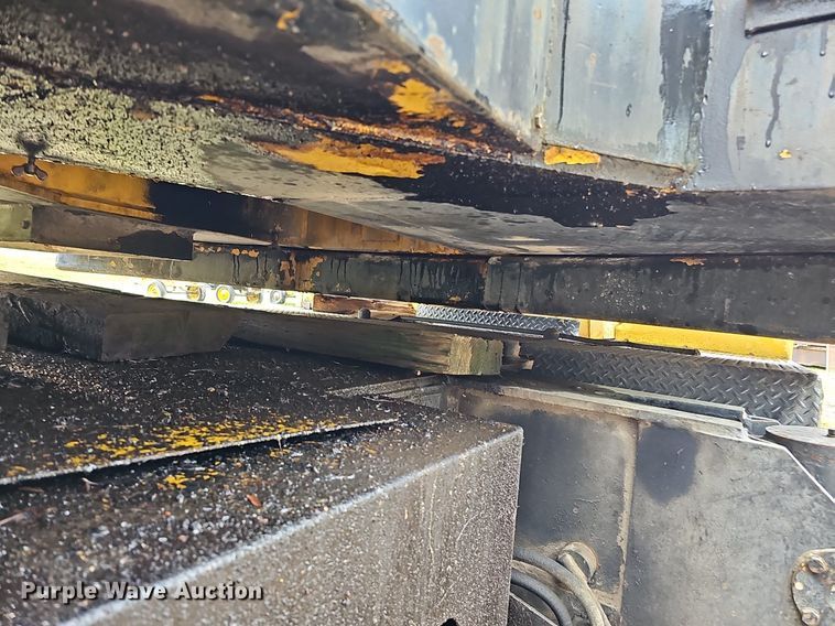 image for item DQ1120 1971 P&H Crane 430ATC-8X4  crane truck