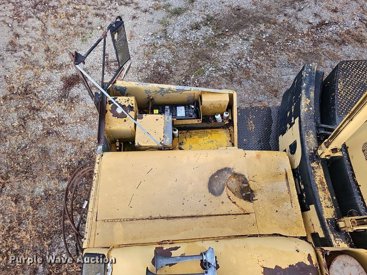 image for item DQ1120 1971 P&H Crane 430ATC-8X4  crane truck