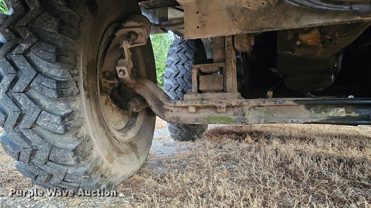 image for item DQ1120 1971 P&H Crane 430ATC-8X4  crane truck