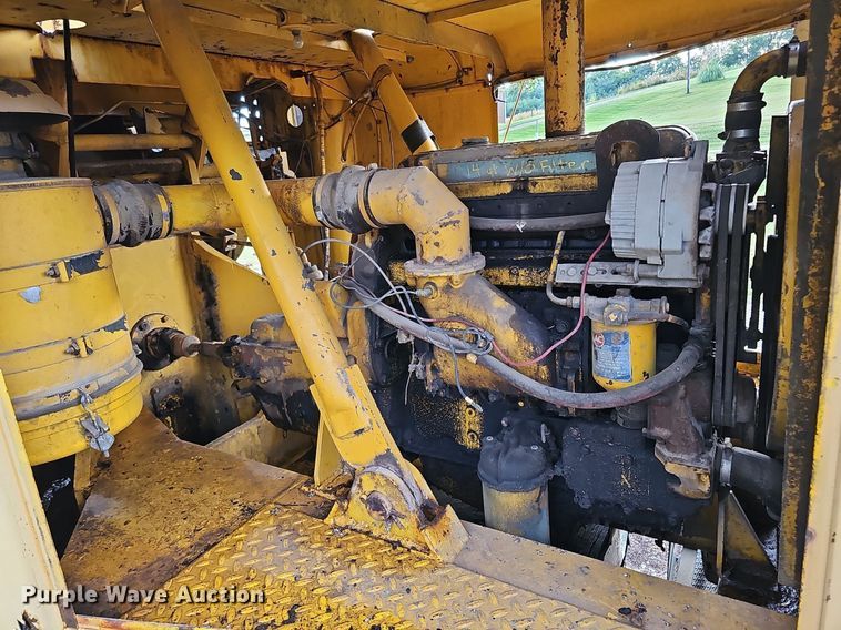 image for item DQ1120 1971 P&H Crane 430ATC-8X4  crane truck