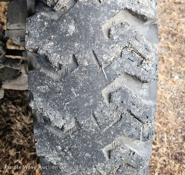 image for item DQ1120 1971 P&H Crane 430ATC-8X4  crane truck