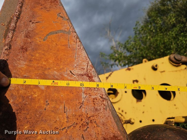 image for item DQ1120 1971 P&H Crane 430ATC-8X4  crane truck