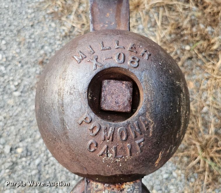 image for item DQ1121 P&H  crane