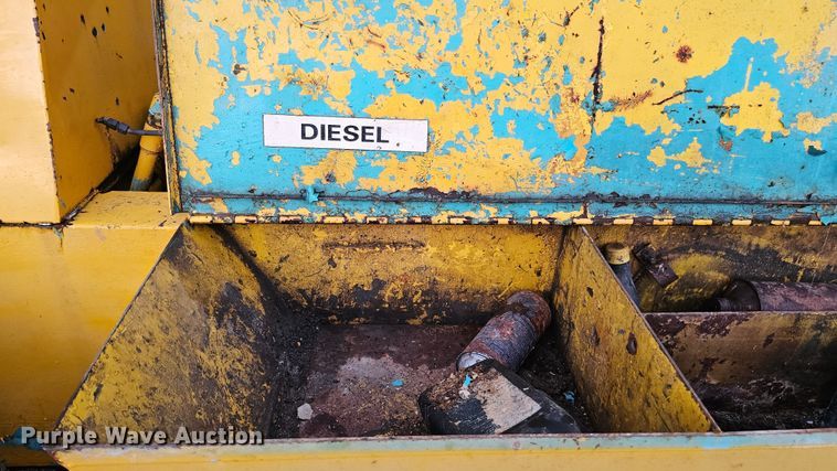 image for item DQ1121 P&H  crane