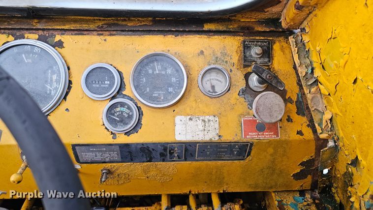 image for item DQ1121 P&H  crane