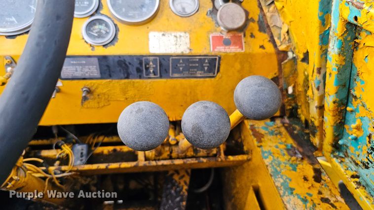 image for item DQ1121 P&H  crane