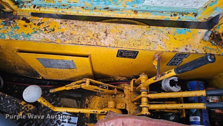 image for item DQ1121 P&H  crane