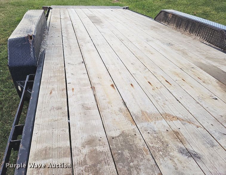 image for item DQ1122 2021 Maxey Trailers Mfg Maxx-D  tilt deck equipment trailer