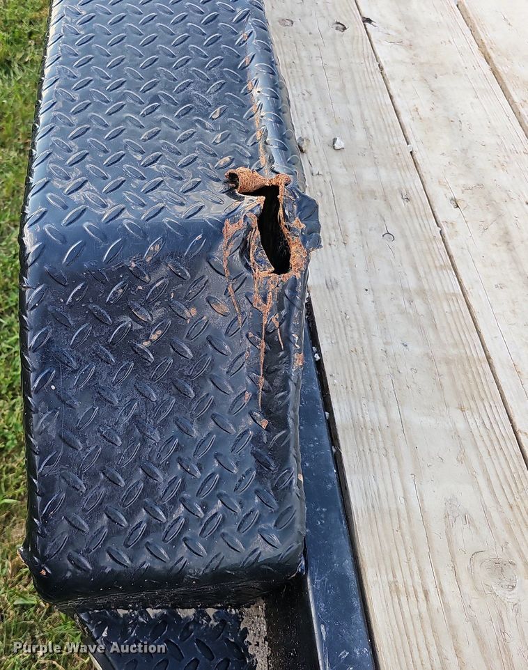 image for item DQ1122 2021 Maxey Trailers Mfg Maxx-D  tilt deck equipment trailer