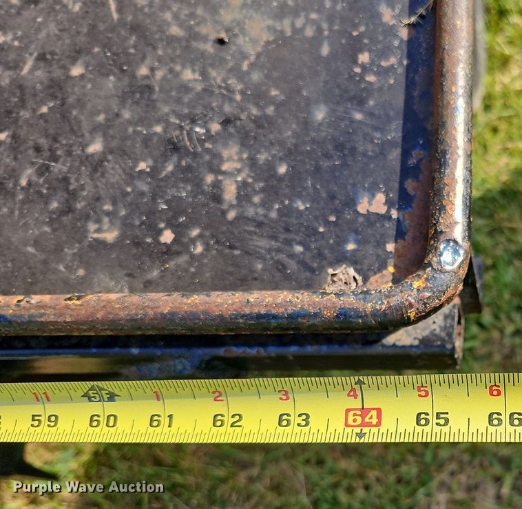 image for item DQ1124 1980 Hobart GCC-300-W  welder