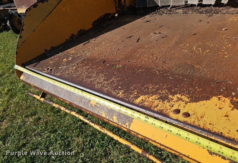 image for item DQ1125 Wood Chuck 3324D  wood chipper