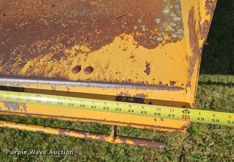 image for item DQ1125 Wood Chuck 3324D  wood chipper