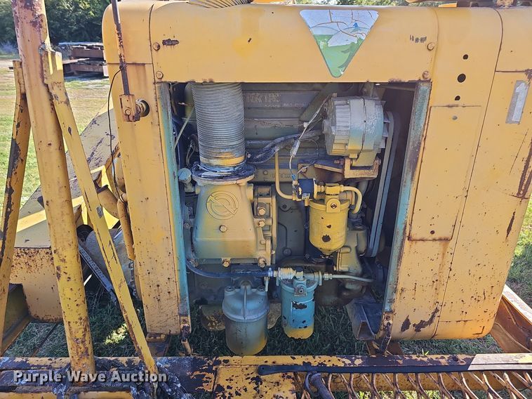 image for item DQ1125 Wood Chuck 3324D  wood chipper