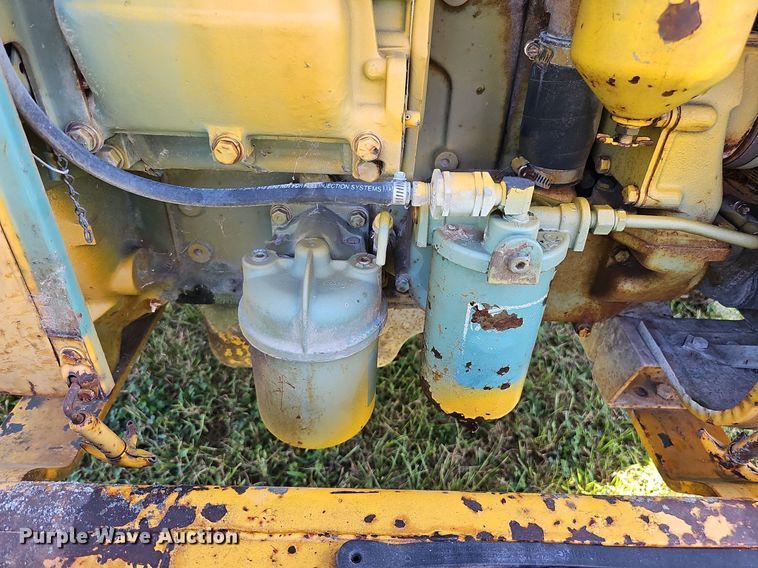 image for item DQ1125 Wood Chuck 3324D  wood chipper