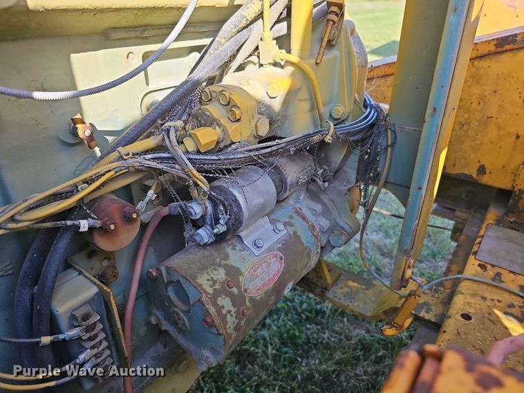 image for item DQ1125 Wood Chuck 3324D  wood chipper