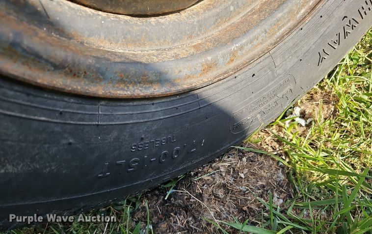 image for item DQ1125 Wood Chuck 3324D  wood chipper