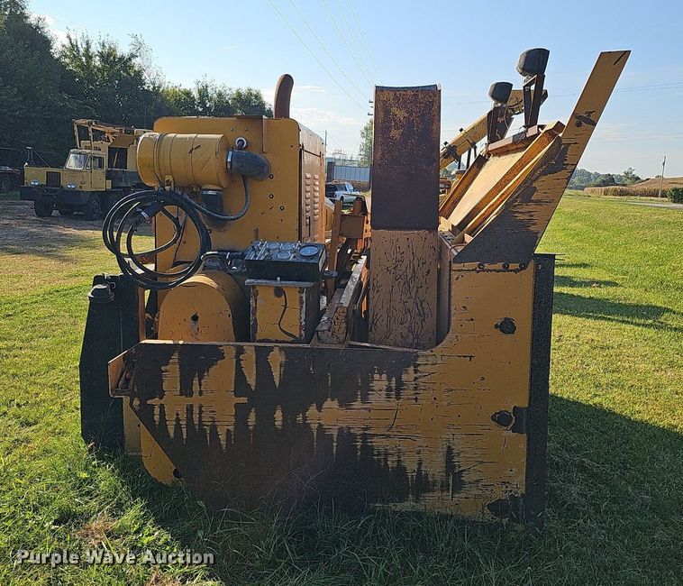 image for item DQ1127 Snogo P-3D  snow blower