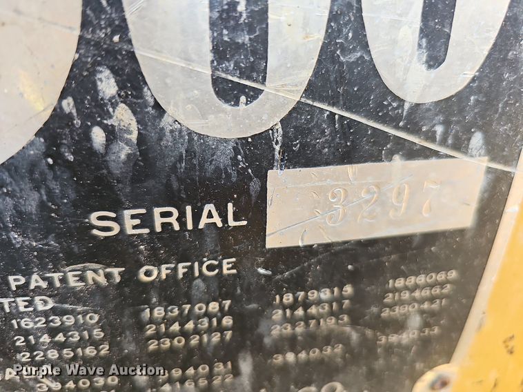 image for item DQ1127 Snogo P-3D  snow blower