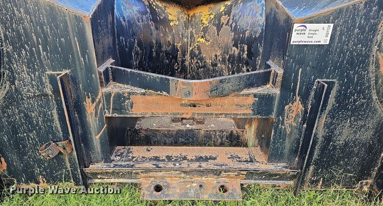 image for item DQ1128 Balderson BV11  wheel loader V-plow