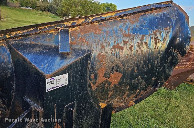 image for item DQ1128 Balderson BV11  wheel loader V-plow